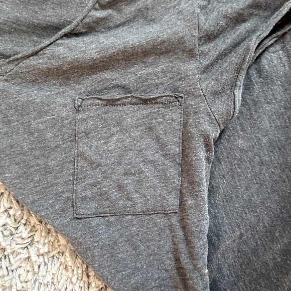 Zumiez Gray T-Shirt - Picture 4 of 4